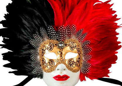 Masque Volto à Plumes de Coq Noir, Rouge et Doré – Artisanat Authentique de Venise
