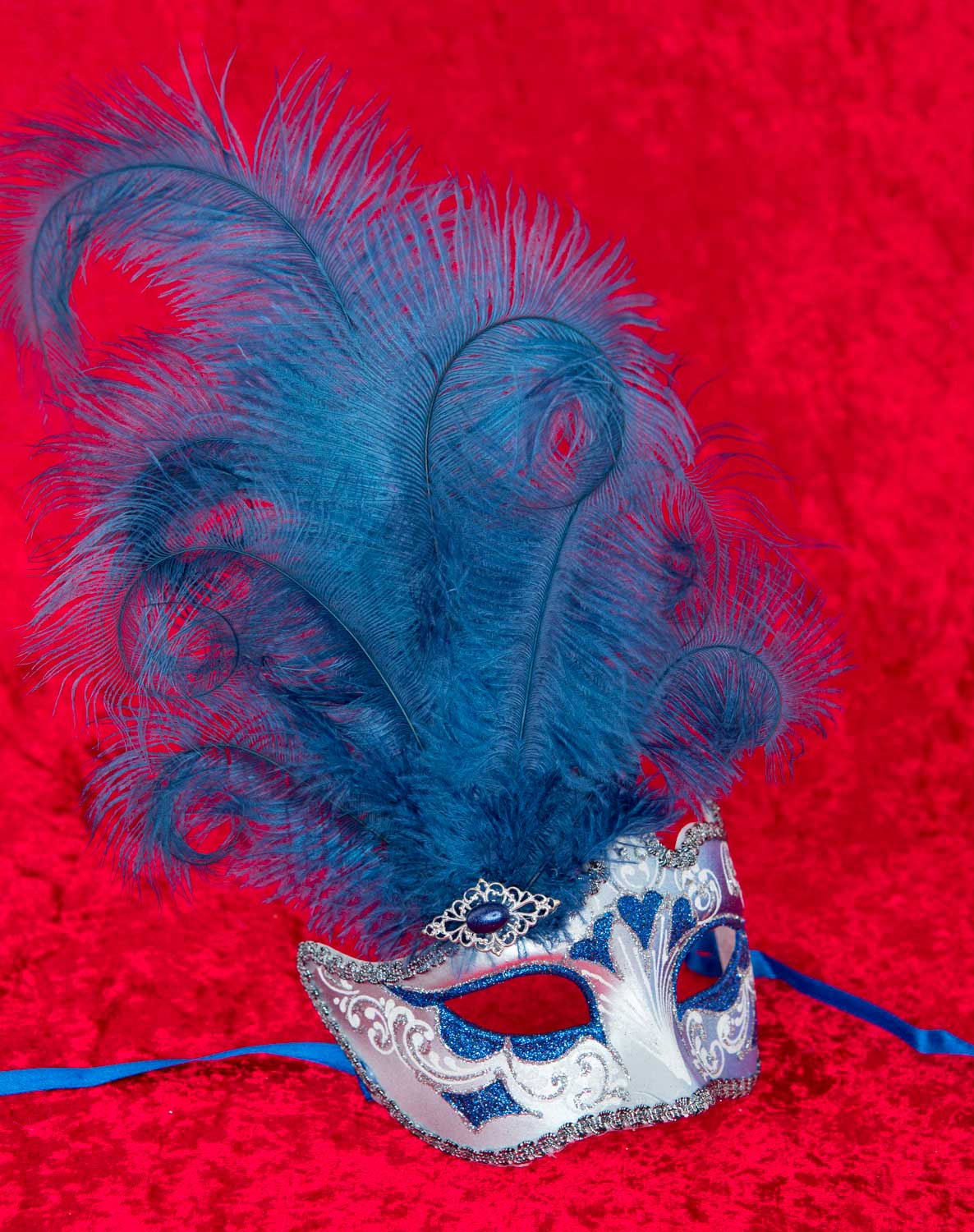 Masque Colombine Ondine Bleu Argenté à Plumes – Artisanat Authentique de Venise