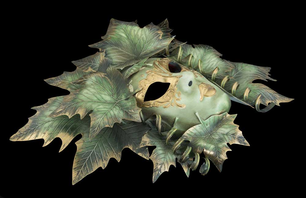 Masque Volto Visage Féminin Magnolia Vert et Doré – Artisanat Authentique de Venise