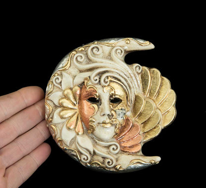 Masque Vénitien Lune Ailée Miniature en Céramique – Artisanat Authentique de Venise