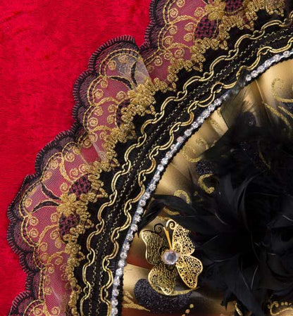 Masque Volto Éventail Noir et Doré – Artisanat Authentique de Venise