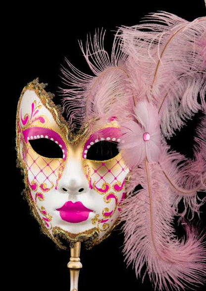 Masque Vénitien de Gala Farfalla Rose à Bâton et Plumes – Artisanat Authentique de Venise