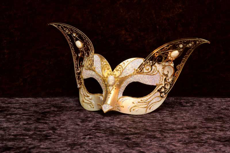 Masque de Venise Haut de Gamme de Luxe Chat Blanc Doré – Artisanat Authentique de Venise