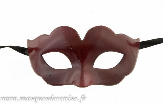 Masque de Venise Civette Rouge Uni pour Petit Visage – Artisanat Authentique de Venise