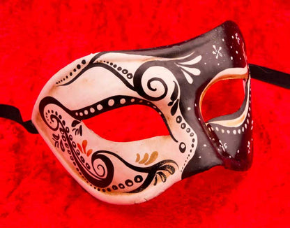 Masque Colombine Ornella Noir et Blanc – Artisanat Authentique de Venise