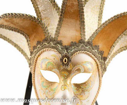 Masque Volto Jolly Jaune et Doré à 7 Pointes – Artisanat Authentique de Venise